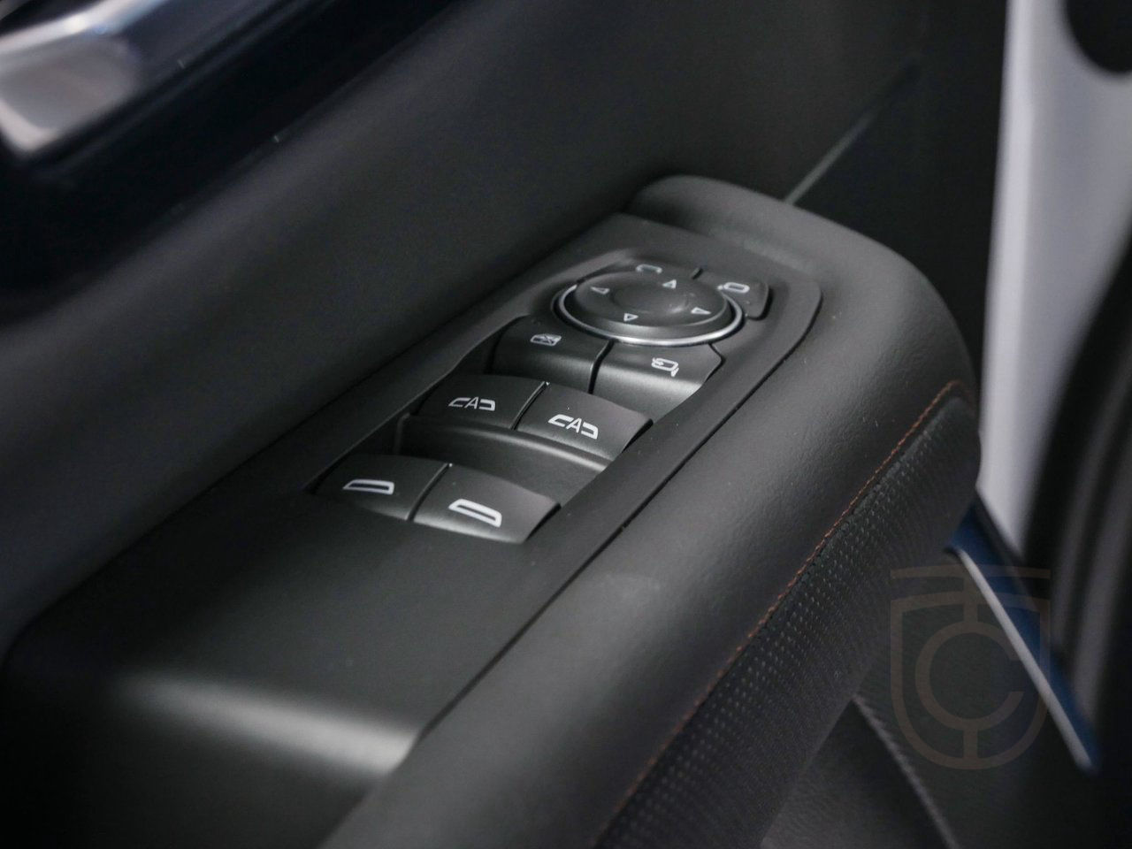 Chevrolet Suburban HIGH COUNTRY Duramax Diesel