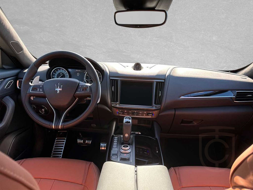 Maserati Levante Modena - Maserati Regensburg