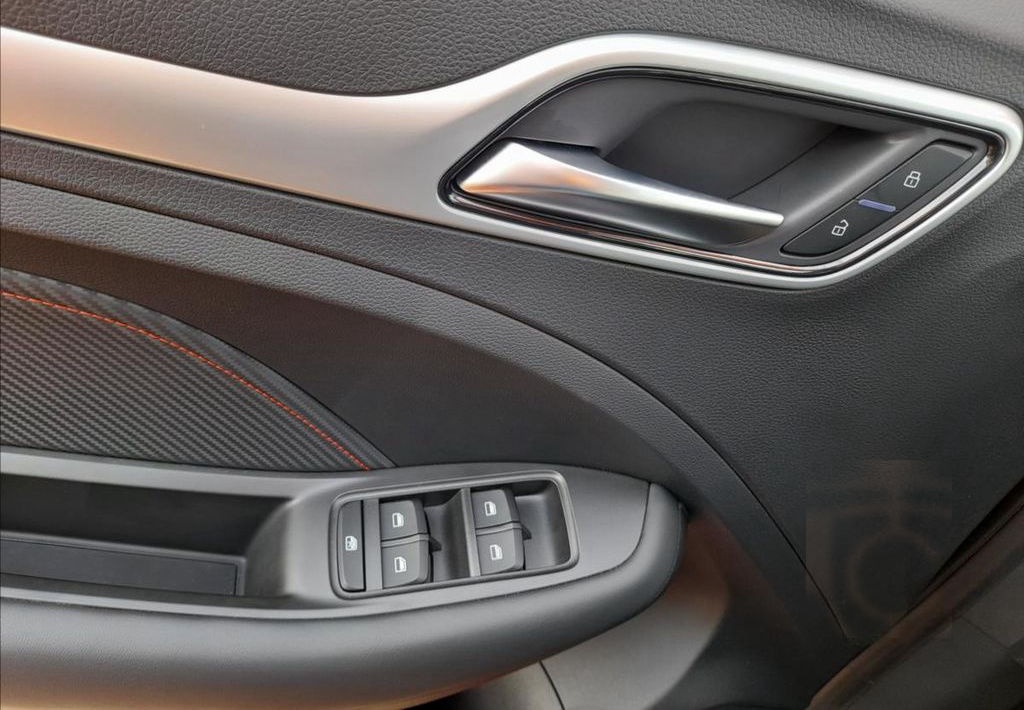 MG ZS EV