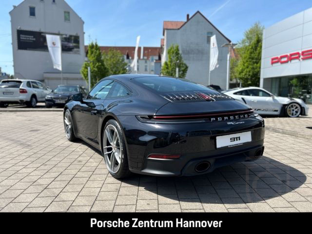 Porsche 992 -2 (911) Carrera