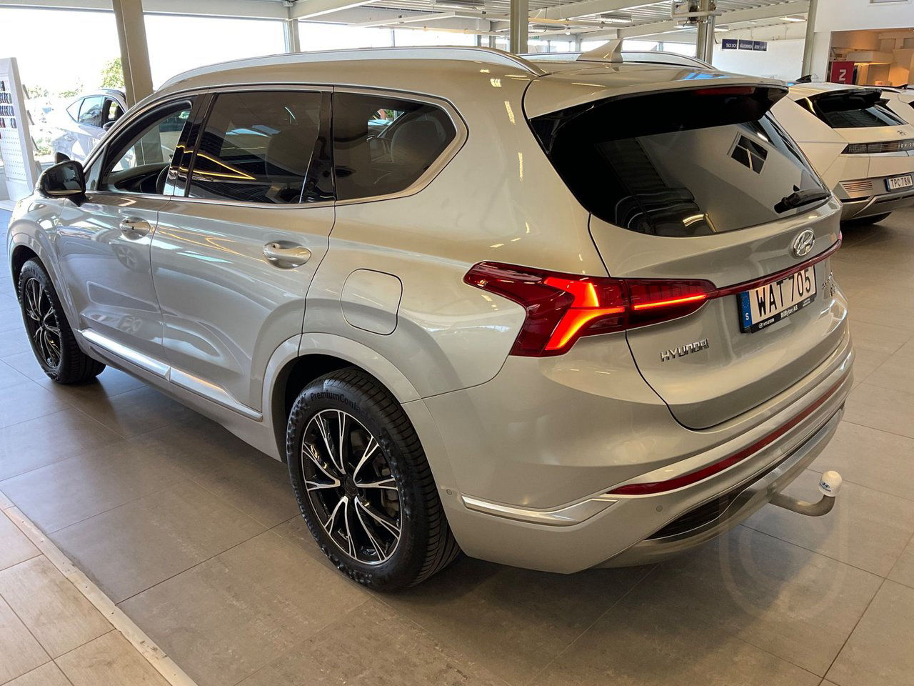 Hyundai Santa Fe PHEV Advanced Luxury Pack 7 sits 4WD Dragk.