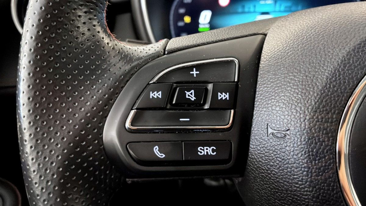 MG EHS PHEV