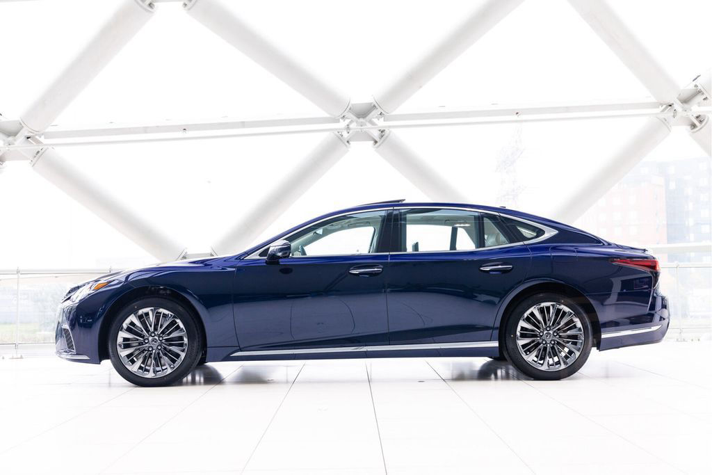 Lexus LS 500 500h AWD President Line | Ottoman seat |