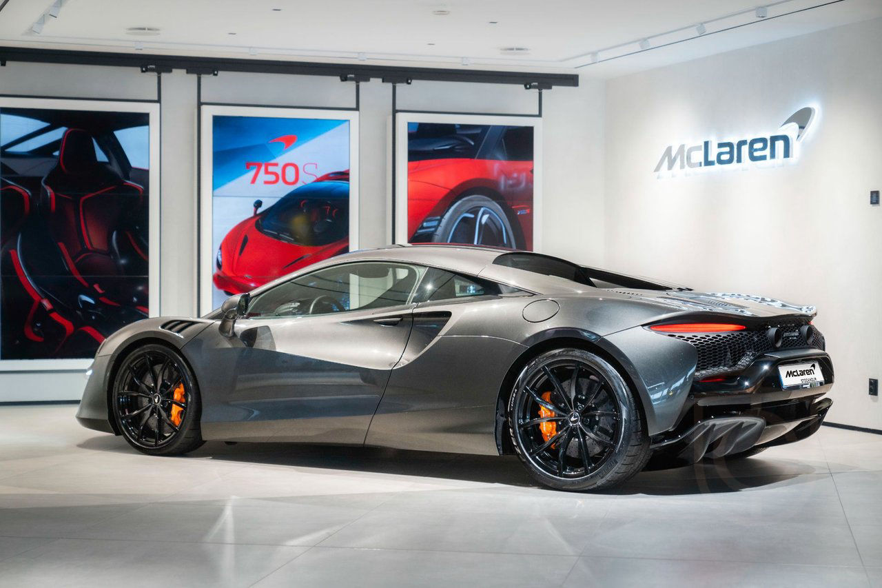 McLaren Artura
