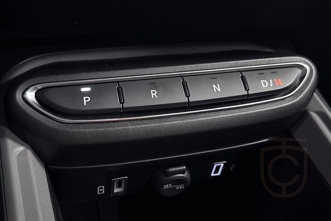 Jeep Avenger e-Hybrid 1.2 Turbo LONGITUDE NYBILSGARANTI
