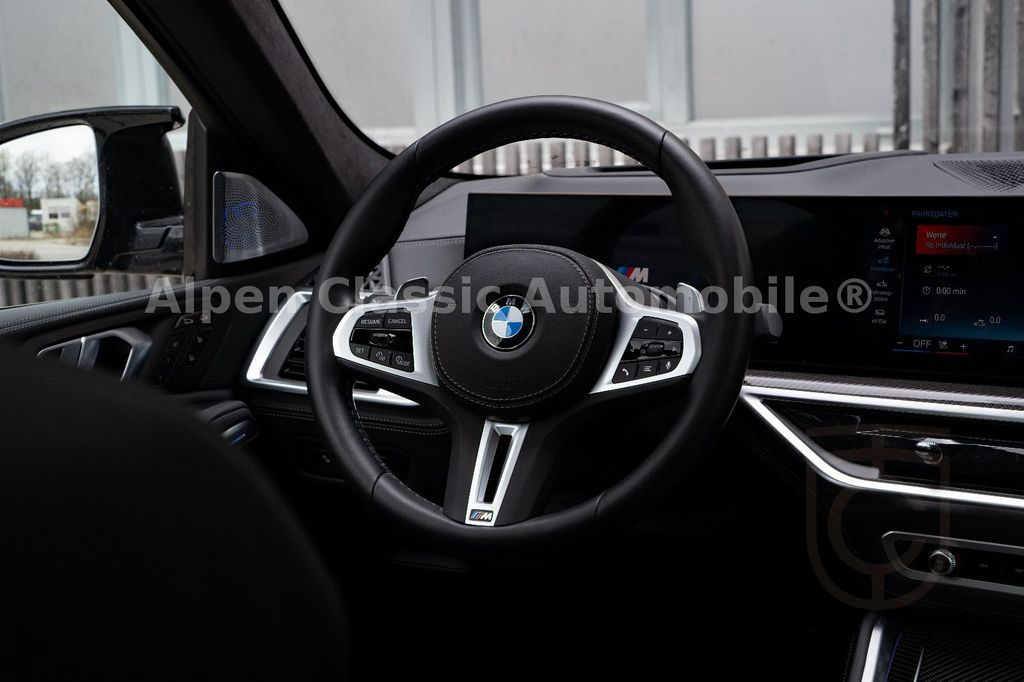 BMW X6 M60 i xDrive B&W, HUD, PANO, AHK, Massage
