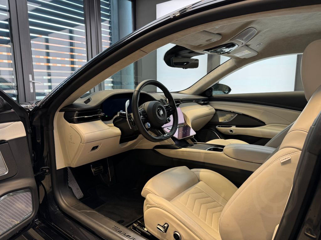 Maserati Granturismo 3.0 404kW Trofeo AWD *Warranty 2027*