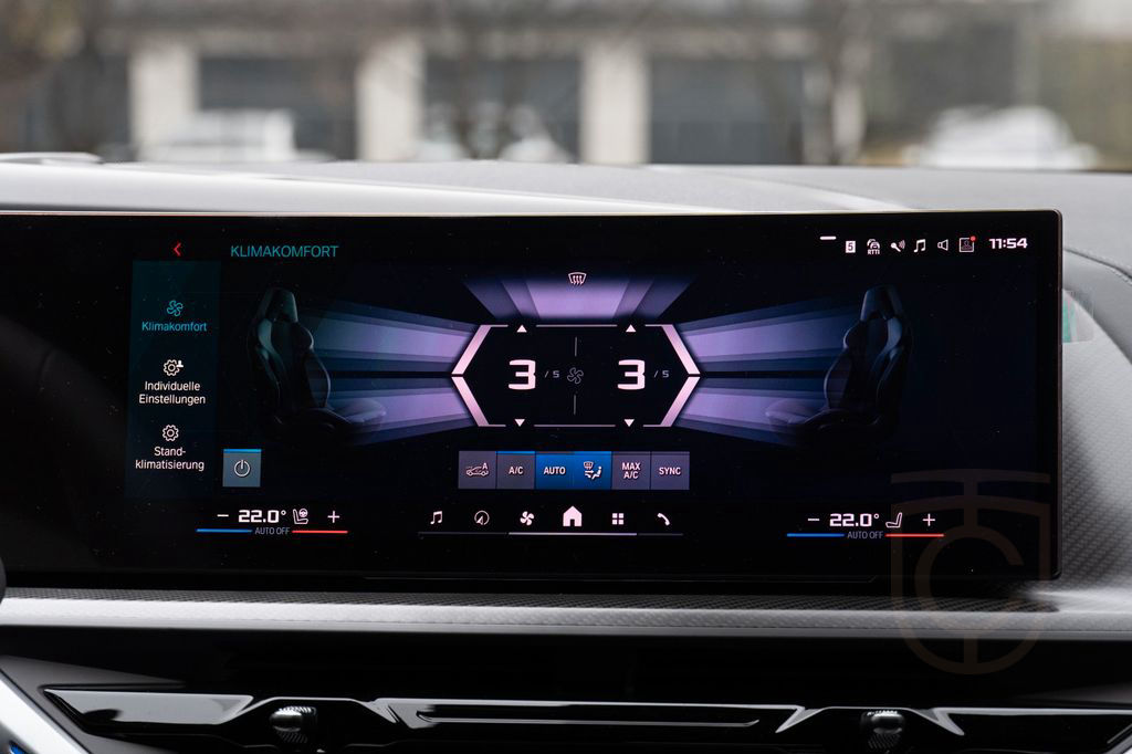 BMW XM 50e DR.ASS.PRO..MASSAGE.SOFTCL.360°.H/K.AHK
