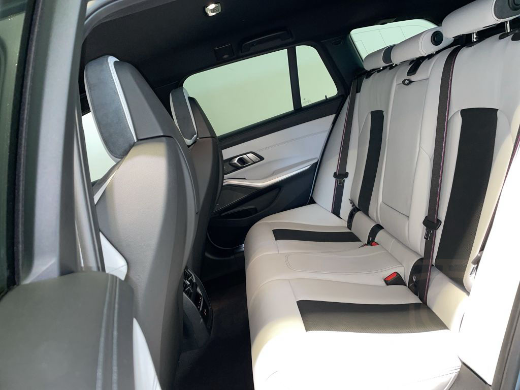 BMW M3 Competition M xDrive Tour. M Drivers*Harman