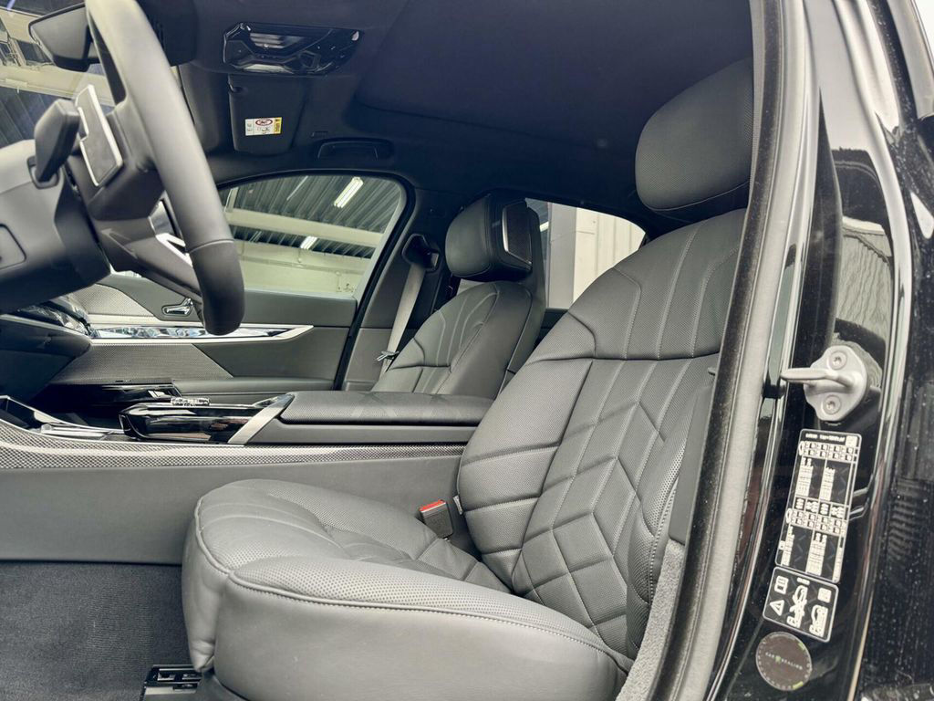 BMW 740 7-serie 740d xDrive M-sport|B&W|21"|Elektr.