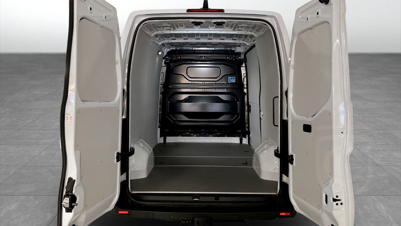 Nissan Interstar L2H2 N-Connecta