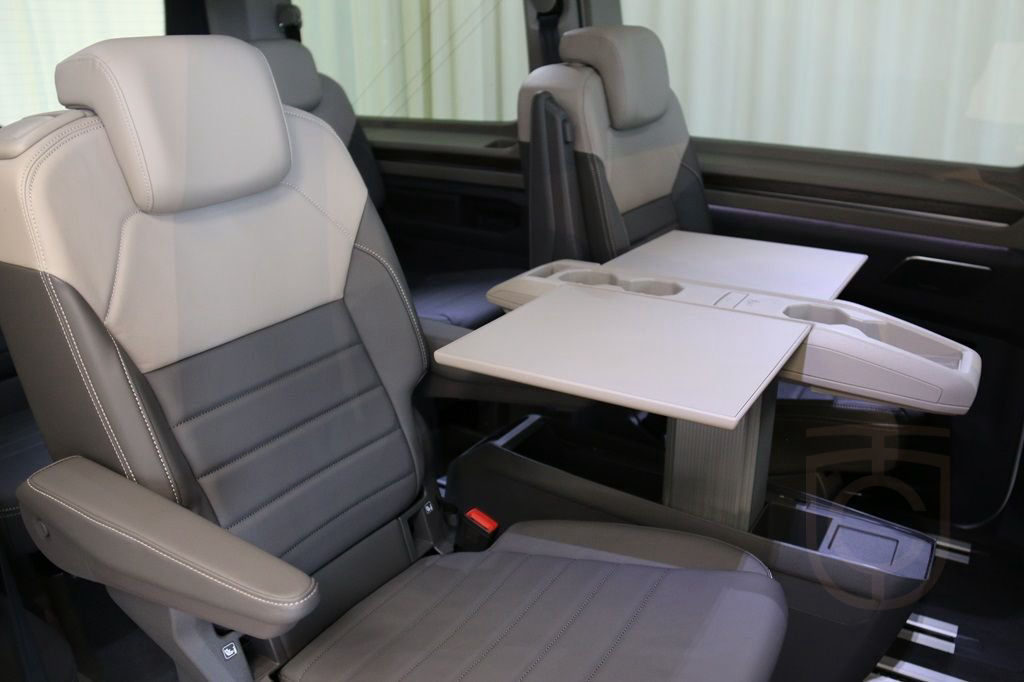 Volkswagen Multivan T7 STYLE 4-Motion Plug-In Hybrid