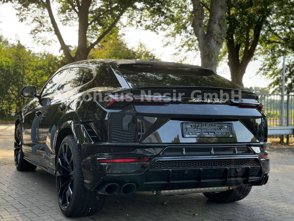 Lamborghini Urus S /BIG CARBON PCK/B&O/23"/MASSAGE/PANORAMA