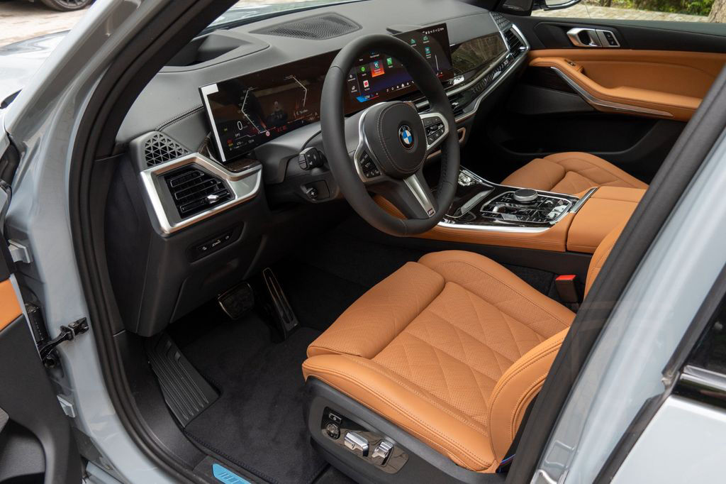BMW X5 30d M SPORT.DR.ASS.PANORAMA.LUFTFE.H/K.360°