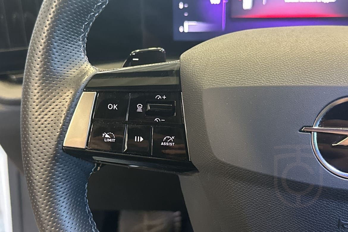 Opel Astra 5D ULTIMATE 360KAMERA ADAPTIV