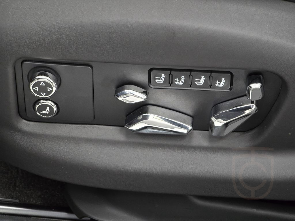 Bentley Flying Spur S V8*Mulliner*NAIM*Cambrian Grey*