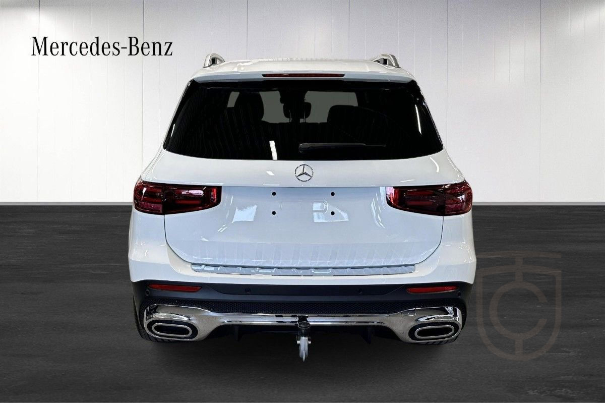 Mercedes-Benz GLB 200