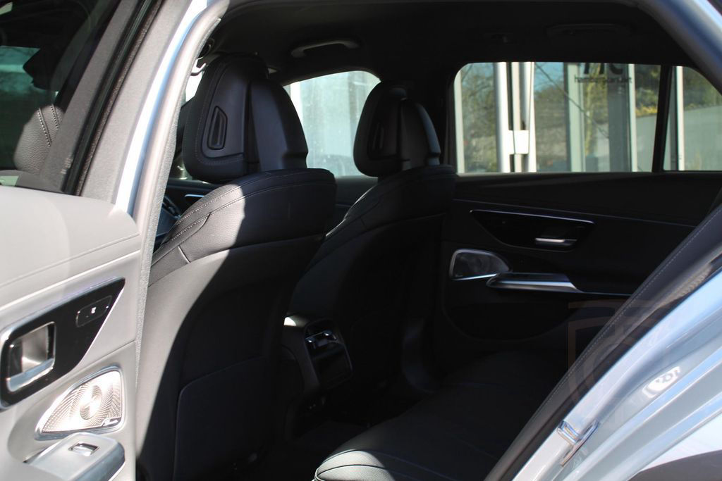 Mercedes-Benz T-Modell E 300 de 4M All-Terrain AHK Burmeste...