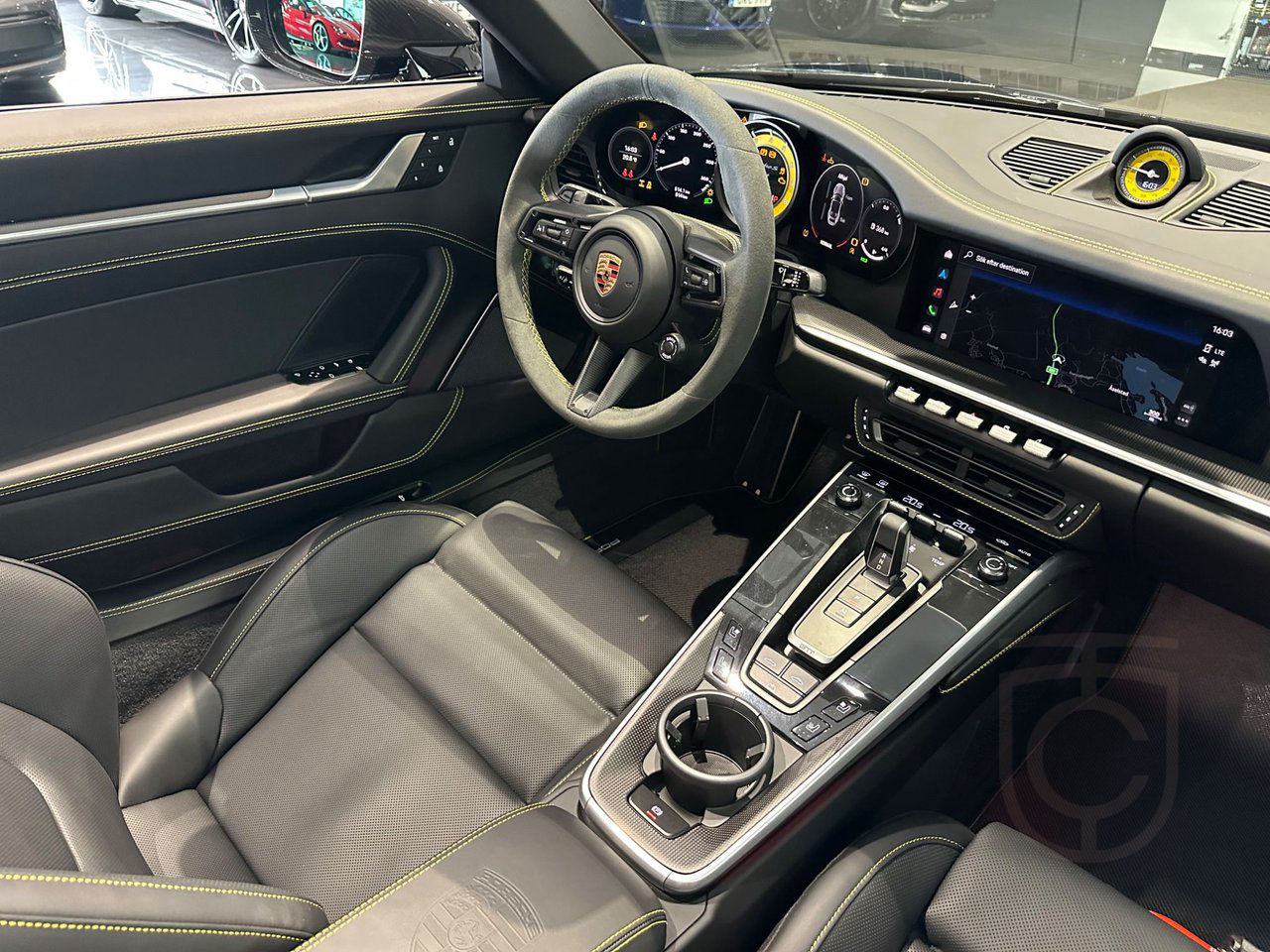 Porsche 911 Turbo S Cabriolet PDK 478kW 2024