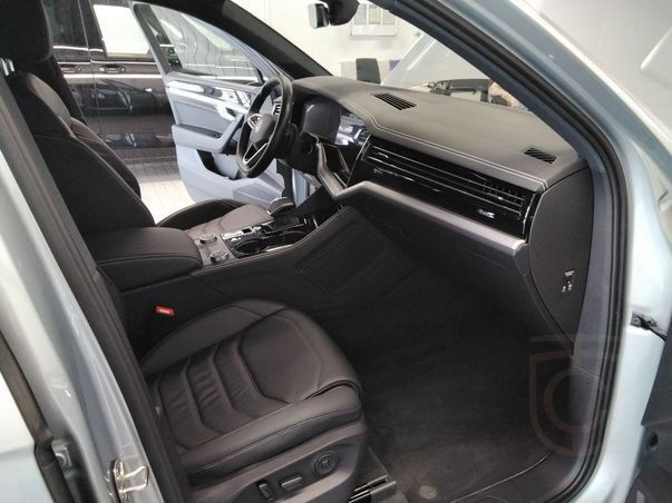 Volkswagen Touareg 3.0TDI 4Motion Pano StdHz Luft AHK Keyle