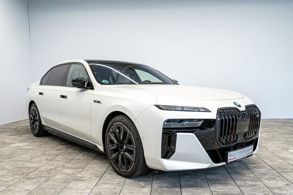 BMW M760 e xDrive °Full Option°