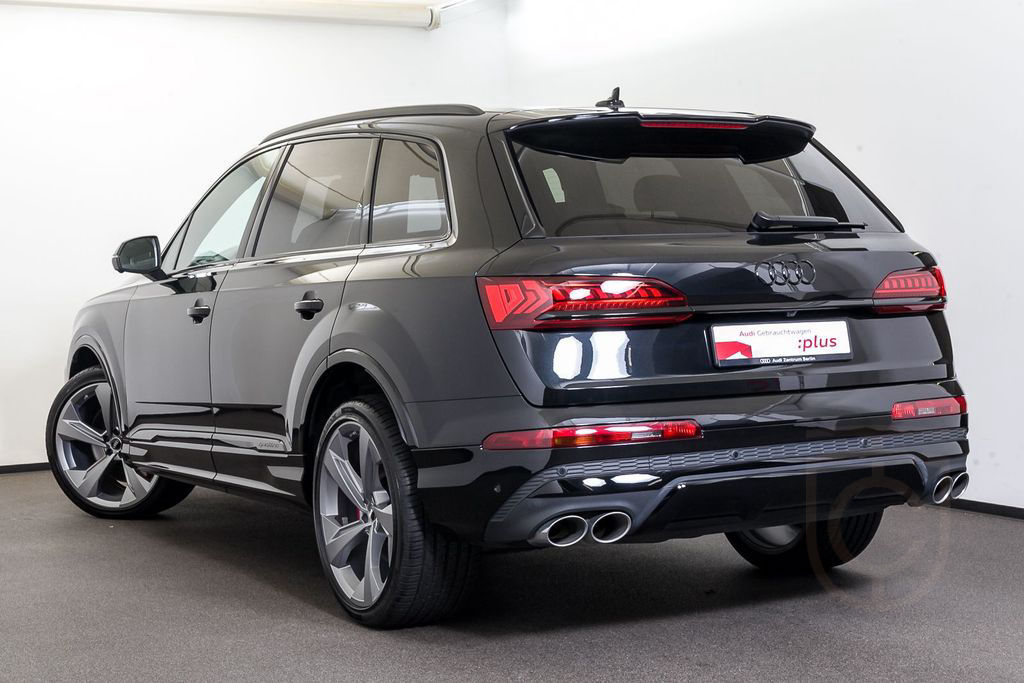 Audi SQ7 competition plus TFSI tiptr. PDC 360°K PANO