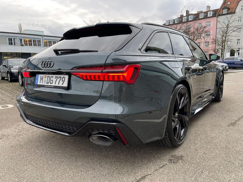 Audi RS6 RS 6 Avant 4.0 TFSI quattro RS-Dynamik. Plus