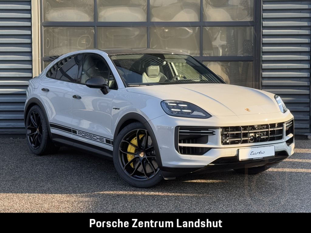 Porsche Cayenne Turbo E-Hybrid Coupe mit GT-Paket | PDCC
