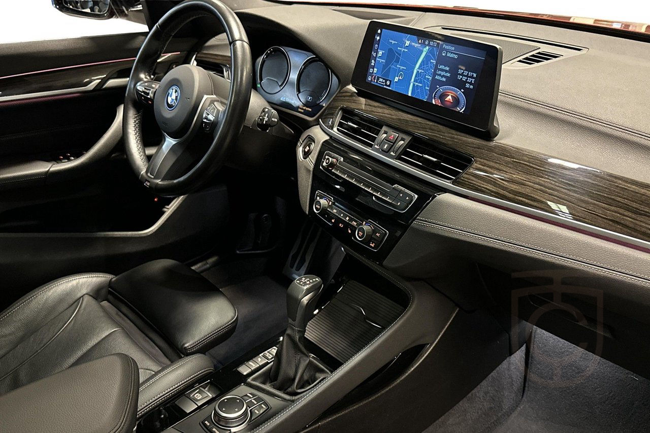 BMW X2 xDrive25e