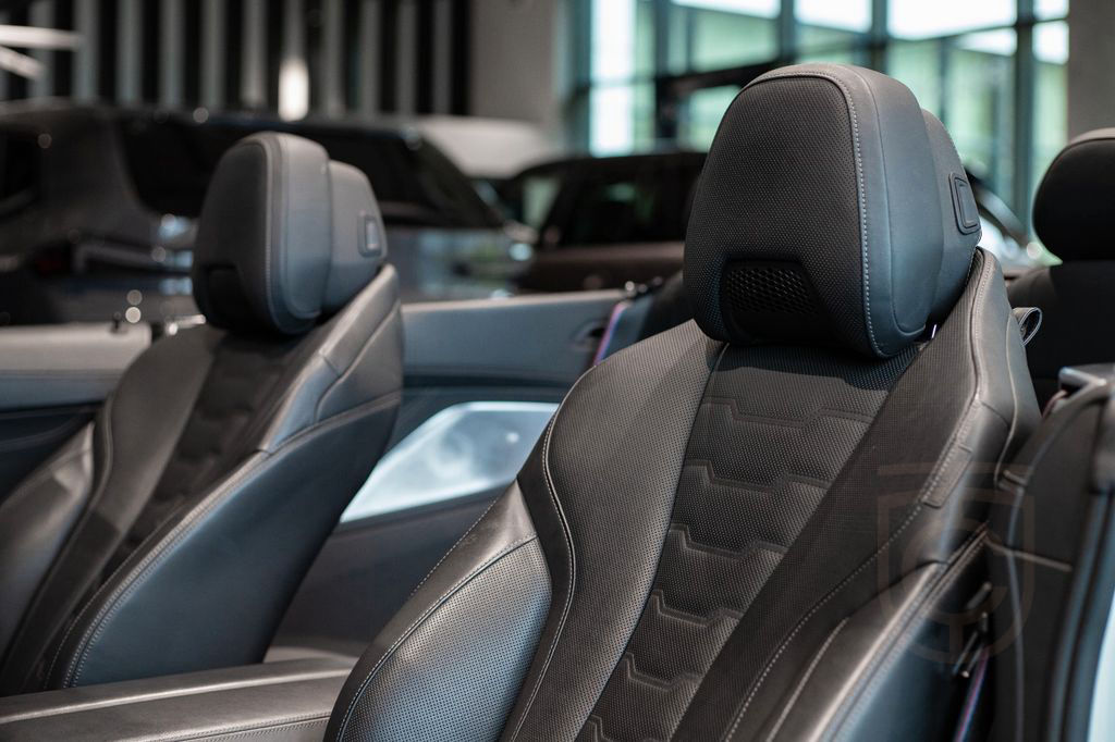BMW M850 Baureihe 8 Cabrio M850 i xDrive
