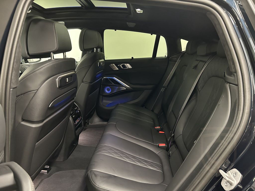 BMW X6 xDrive30d M Sportpaket Pro Pano. PA. Prof. DA