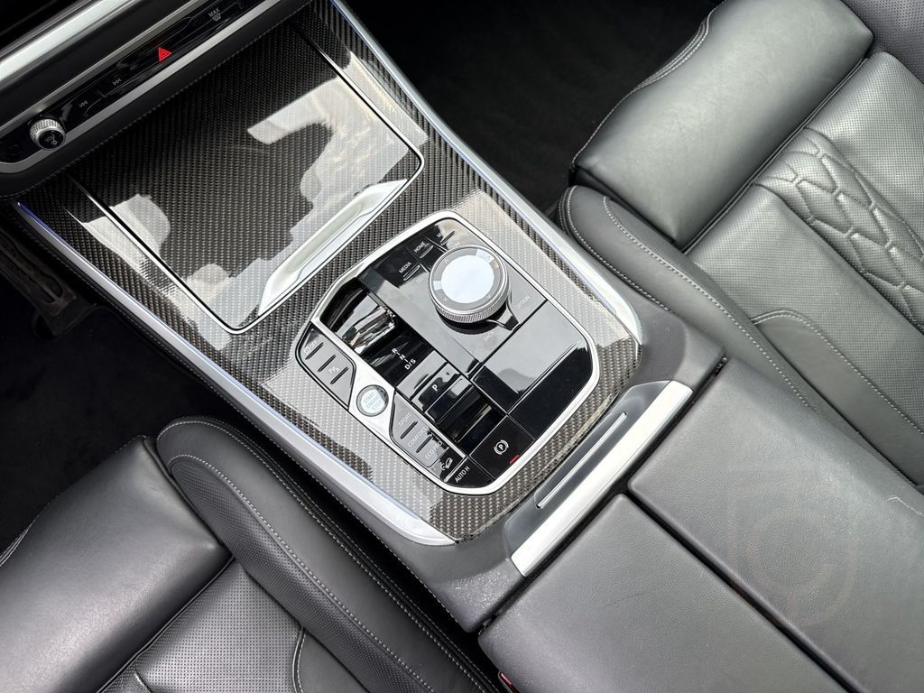 BMW X5 M60i xDrive SkyLounge|B&W|22"LMR|Standhzg.