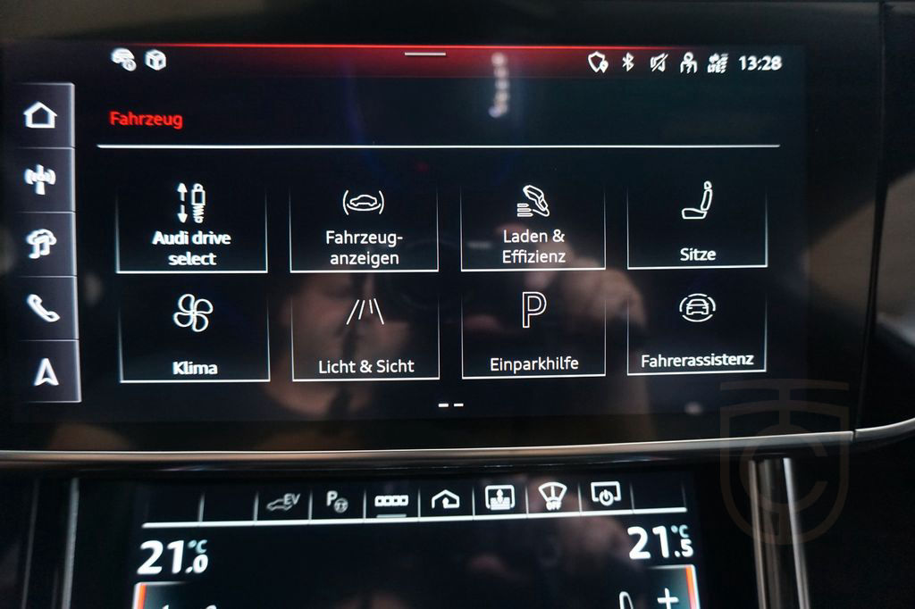 Audi A8 L 60 TFSI e quattro Black Editon Exclusive TV