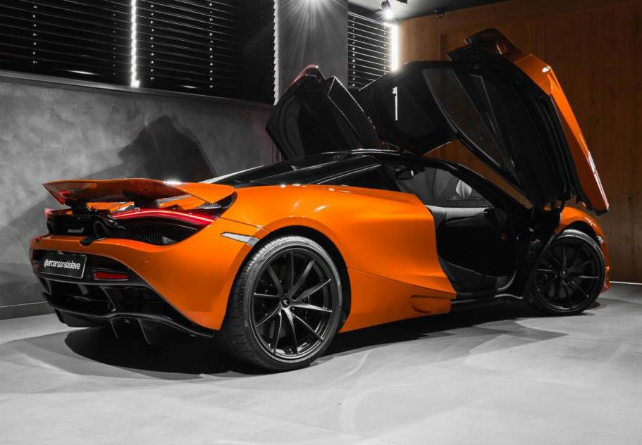 McLaren 720S