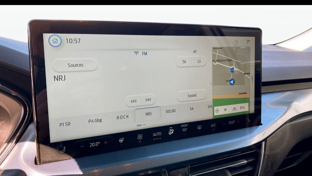 Ford Focus Active 1.0 EcoBoost Hybrid