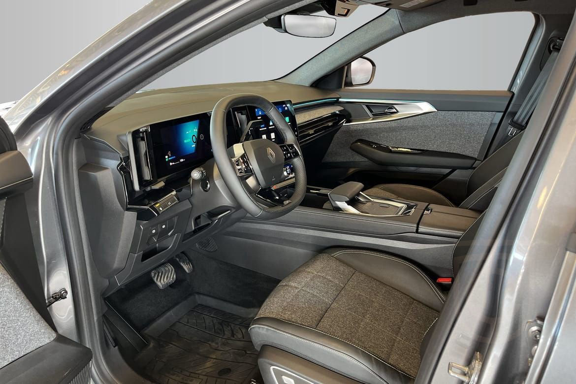Renault Espace E-TECH 200 Techno A II