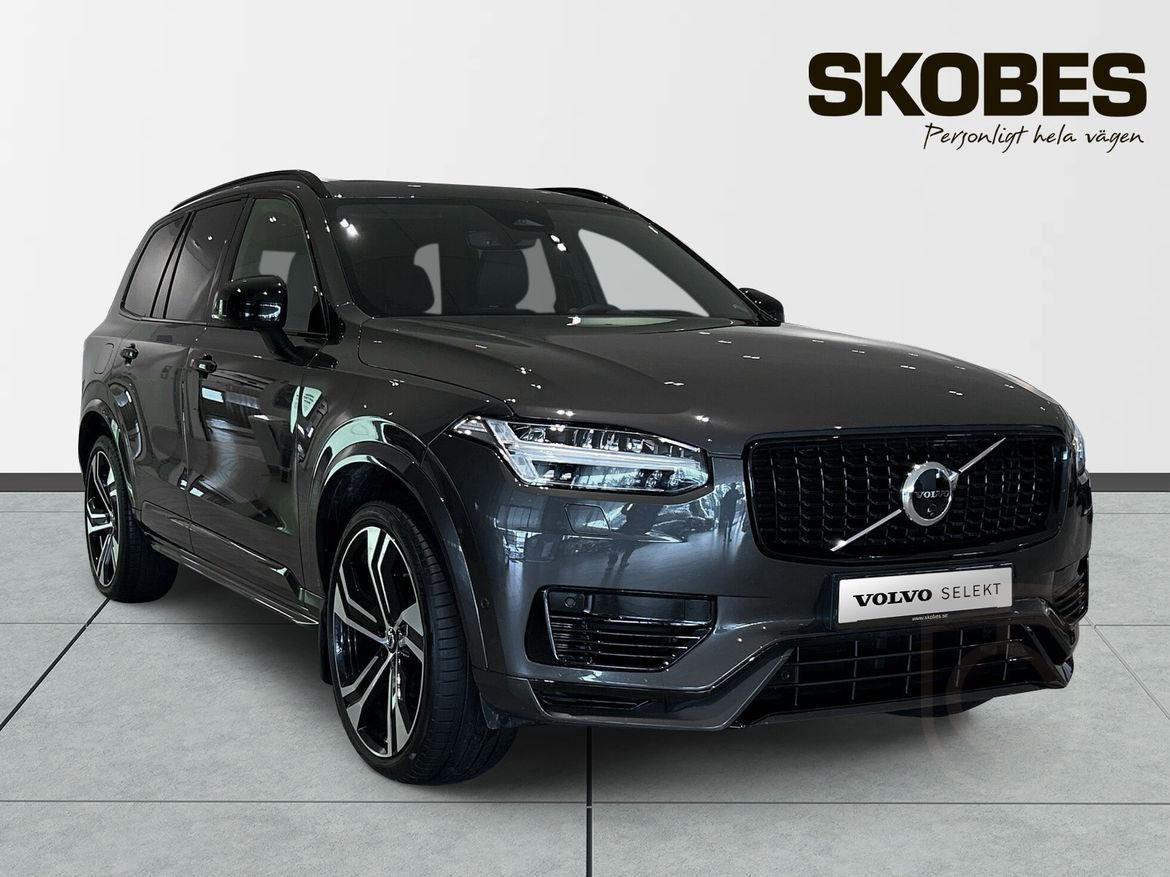 Volvo XC90 7-seater T8 Ultra Dark Edition