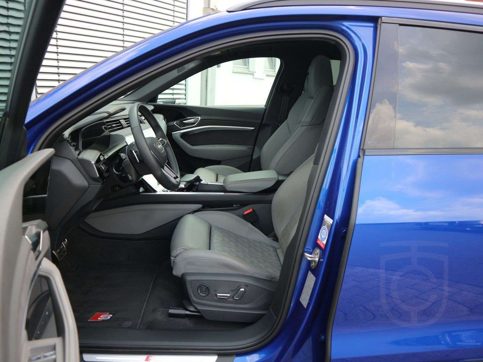 Audi SQ8 e-tron*PANO*ACC*HUD*B&O