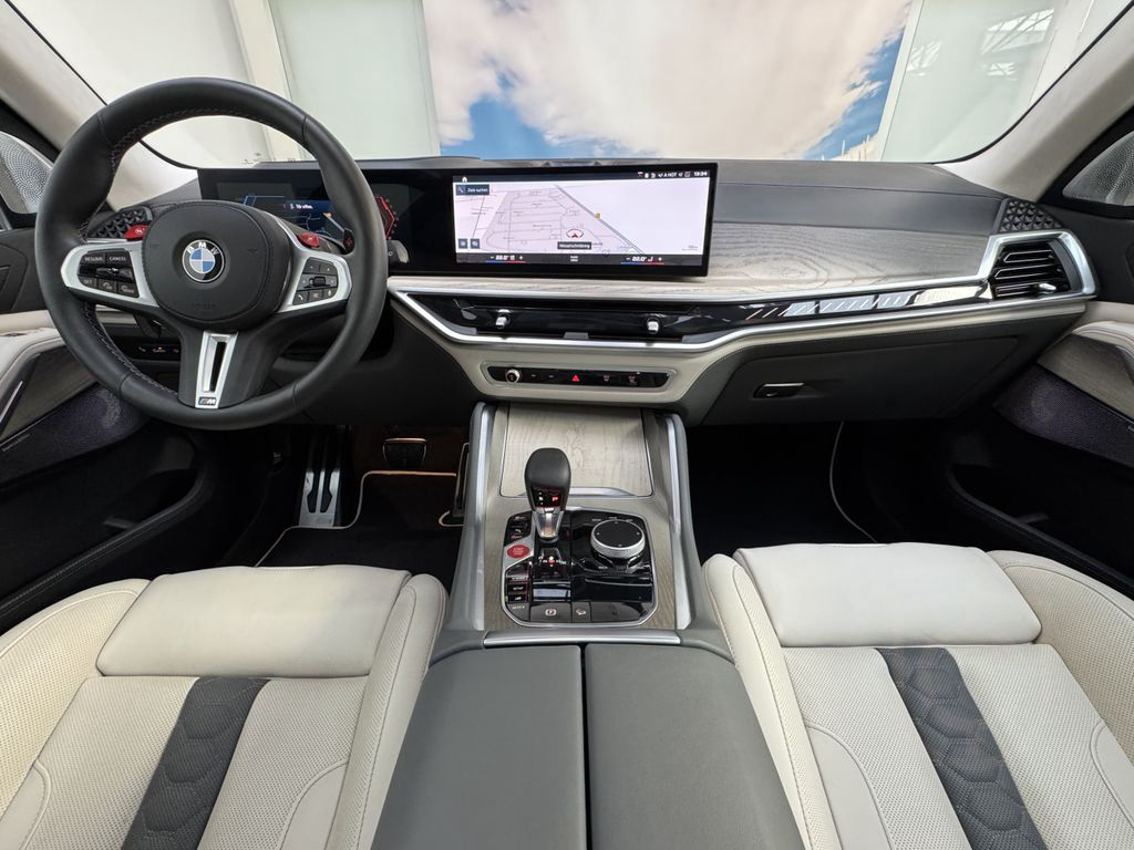 BMW X5 M Competition B&W AHK Panorama Sitzlüftung