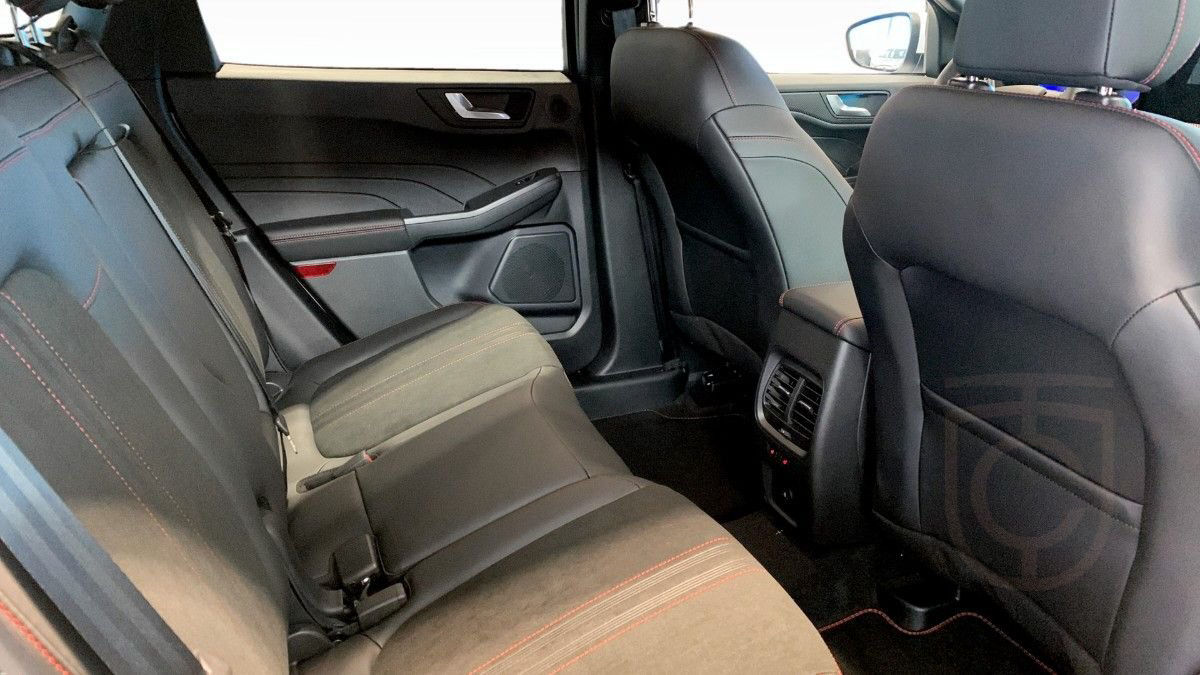 Ford Kuga ST-line X Plug-In Hybrid