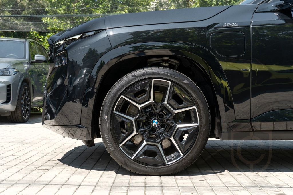 BMW XM 50e MASSAGE.SOFTC.DR.ASS.M FAHRWERK.360°.AHK