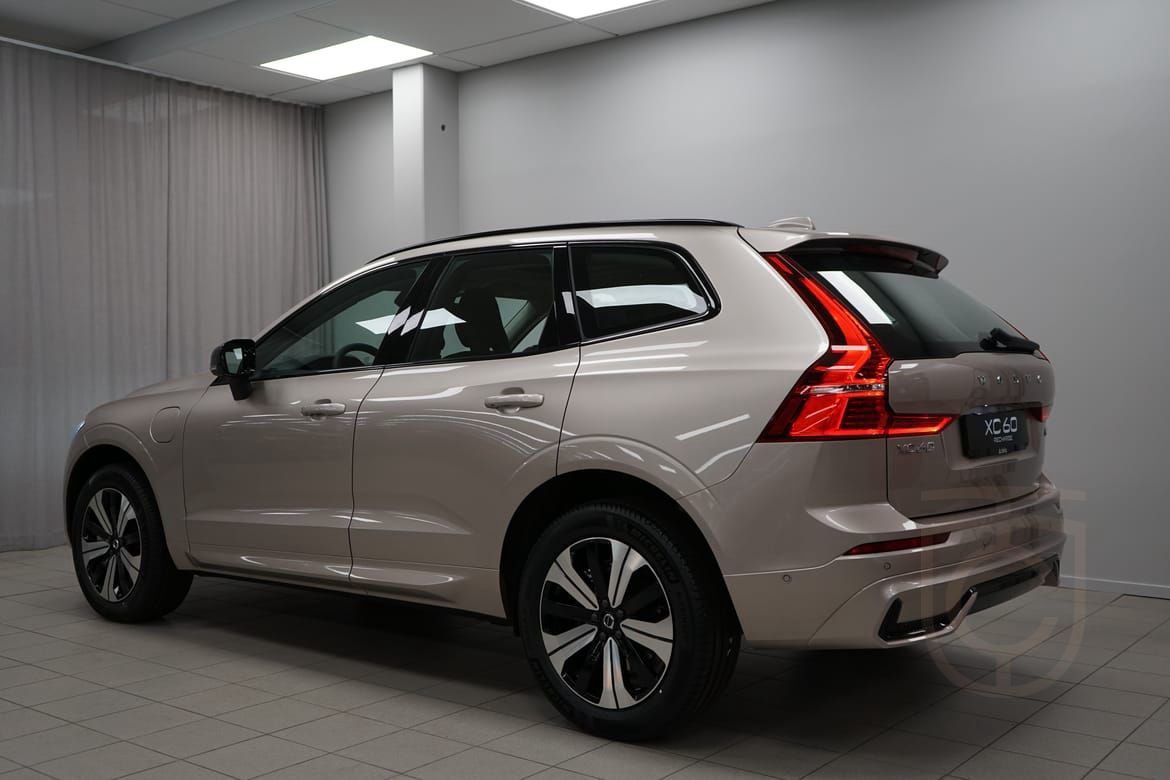 Volvo XC60 T6 Plus Dark Edition