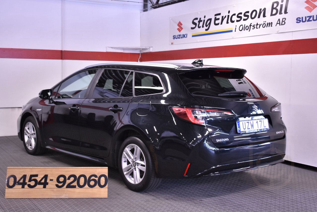 Suzuki Swace 1,8 Hybrid Select