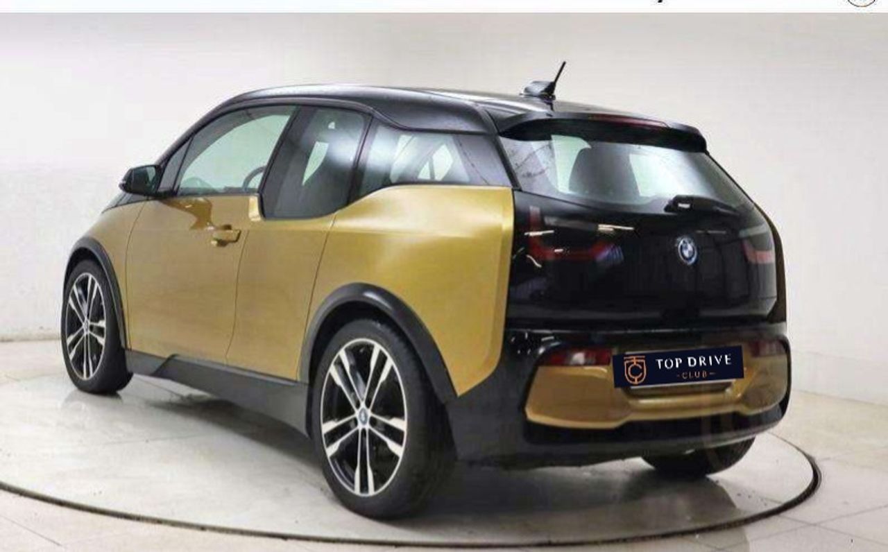 BMW i3