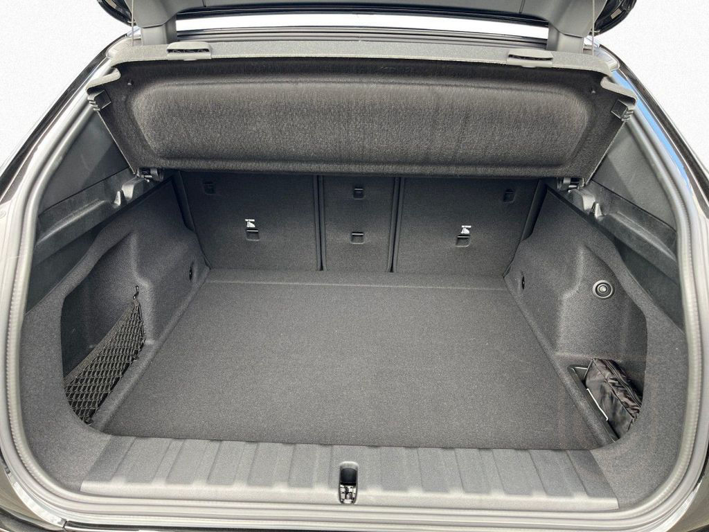 BMW X2 M35i xDrive DrAssPr adap.LED PaAss+ LkHz Pano