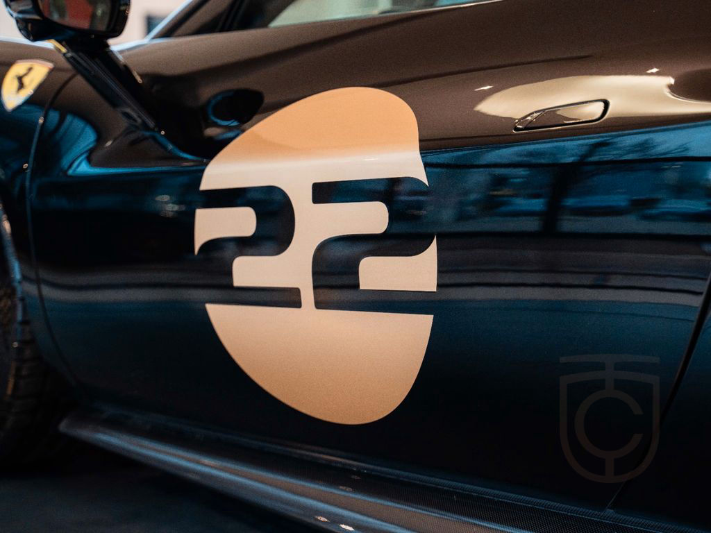 Ferrari 296 GTS Atelier*Lift*Carbon*Lackierte-Nummern