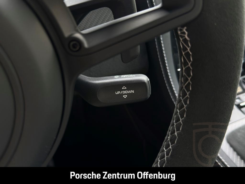 Porsche 718 Spyder RS