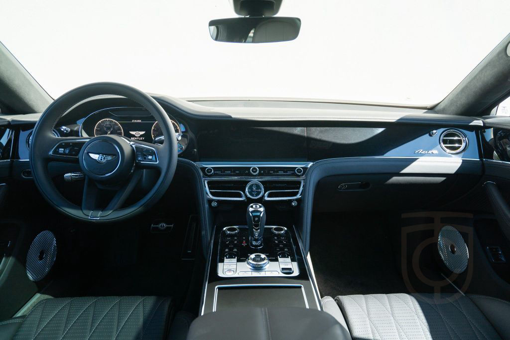 Bentley Flying Spur Azure V8 *Naim, Rotating Display*