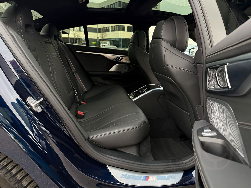 BMW M850i xD Gran Coupe B&W 2xCarbon Pano Soft Laser