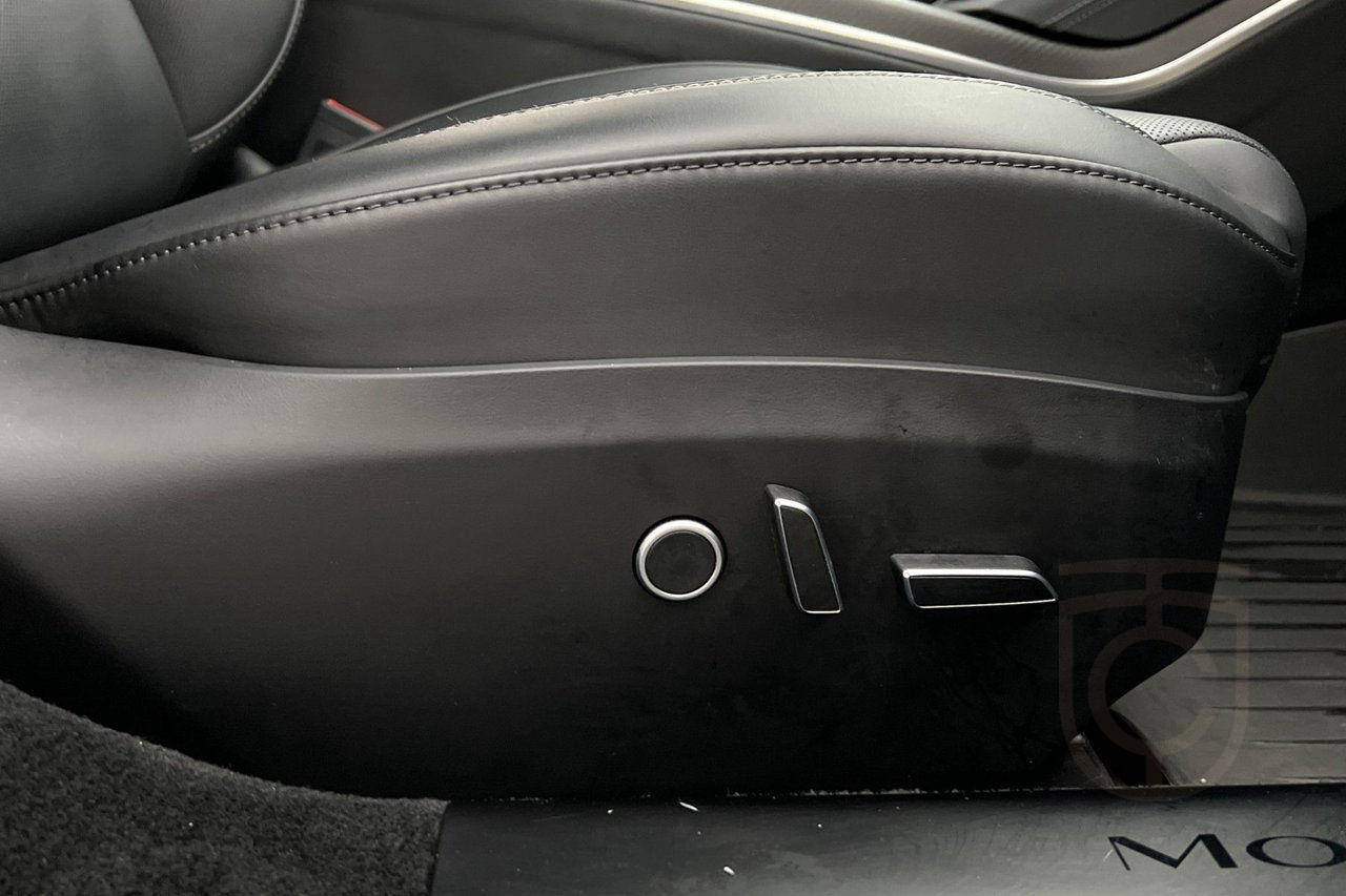 Tesla Model S Plaid AP